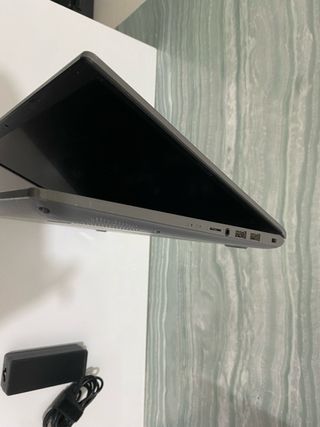 Portátil Asus Ryzen 5