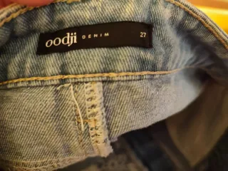 Shorts vaqueros bordados talla 36