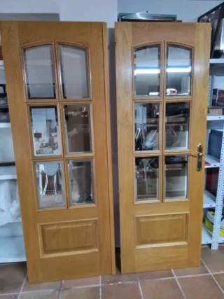 Puertas de roble con cristal