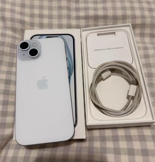 iPhone 15 256GB