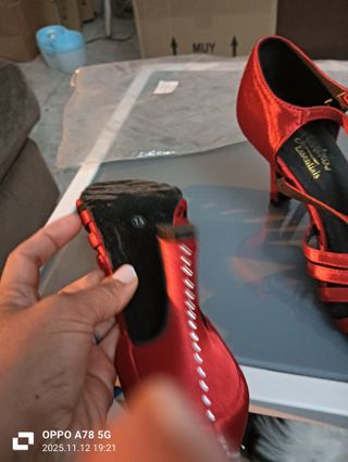 Sandalias de baile rojas