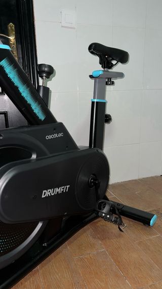 Bicicleta Estática Cecotec Drumfit. Buen estado
