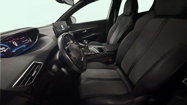 Peugeot 3008 5 AÑOS GARANTÍA