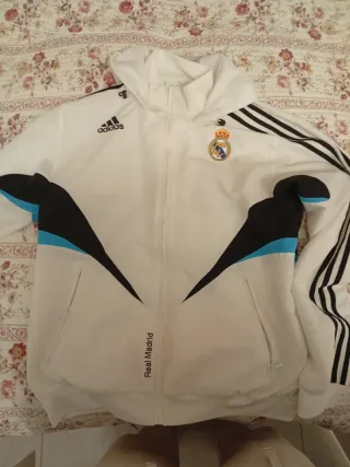 Chaqueta Real Madrid Adidas Talla L