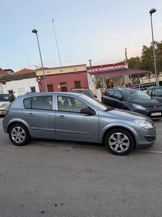 Opel Astra ańo 2008 tlf 662226705