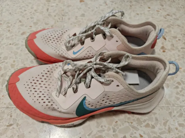 Zapatillas Trail Nike Pink/Teal