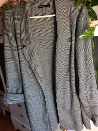 Blazer Stradivarius Cuadros Talla M/L
