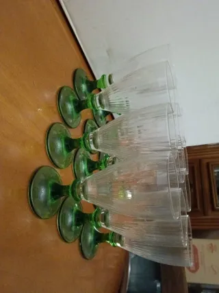 12 Bicchieri Vetro Verdi e Trasparenti