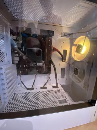 Ordenador Sobremesa Blanco