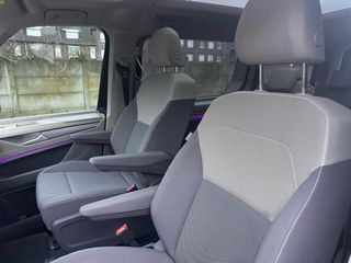 Volkswagen Multivan t7 LARGA FULL