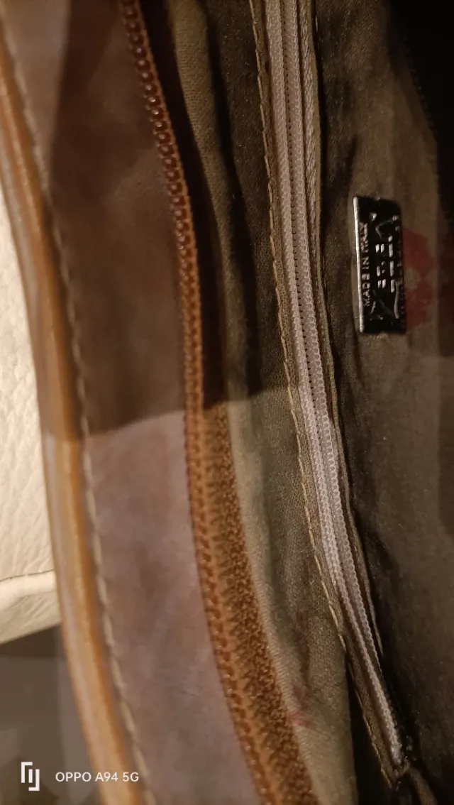 Borsa donna beige con decoro floreale