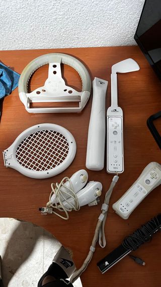 Accesorios Wii: Volante, Raqueta, Palo Golf, beisb