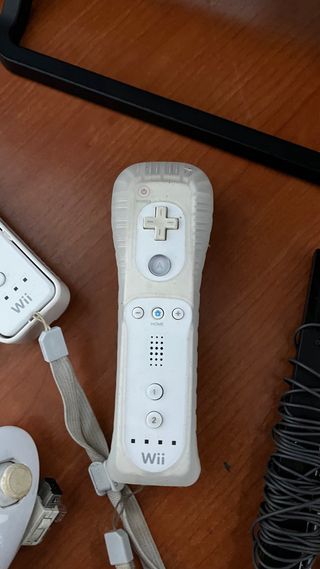 Accesorios Wii: Volante, Raqueta, Palo Golf, beisb