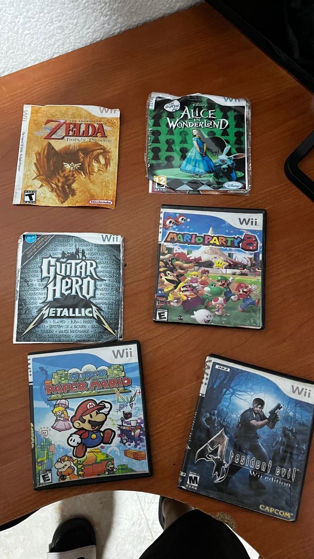 Accesorios Wii: Volante, Raqueta, Palo Golf, beisb