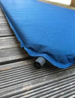 Colchoneta autoinflable Quechua A 200 XL