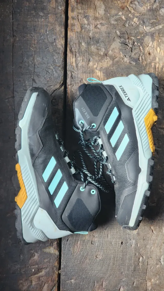 Botas senderismo Adidas Talla 42