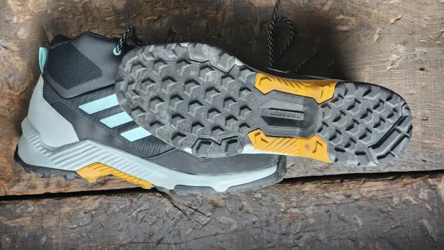 Botas senderismo Adidas Talla 42