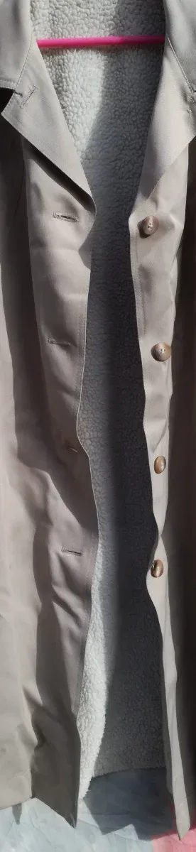 ABRIGO GABARDINA BEIGE CLARO CON BORREGUITO BLANCO