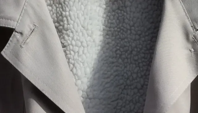 ABRIGO GABARDINA BEIGE CLARO CON BORREGUITO BLANCO