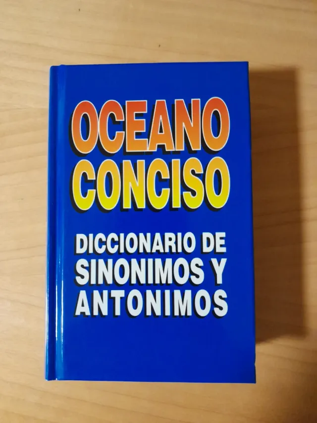 Libros ciencia y diccionarios