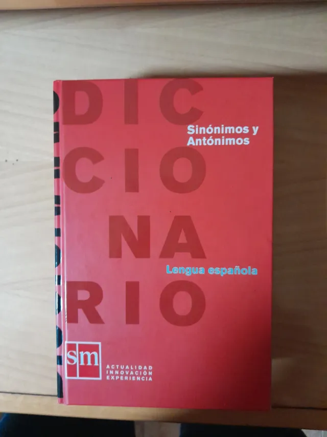 Libros ciencia y diccionarios