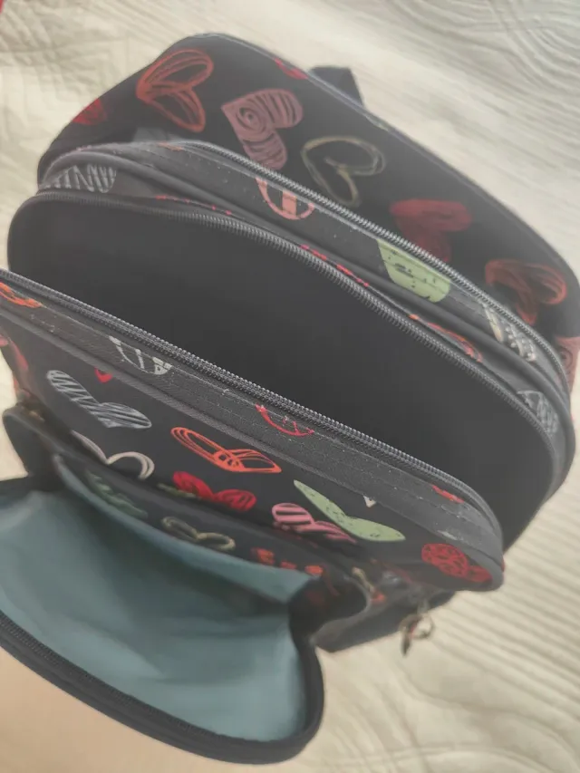 Mochila con estampado de corazones