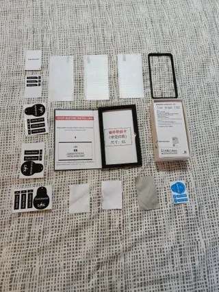 3 Protezioni Schermo + Custodia Samsung Galaxy A70