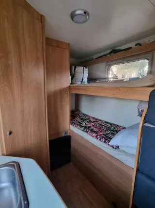 Autocaravana Ford Transit-2011