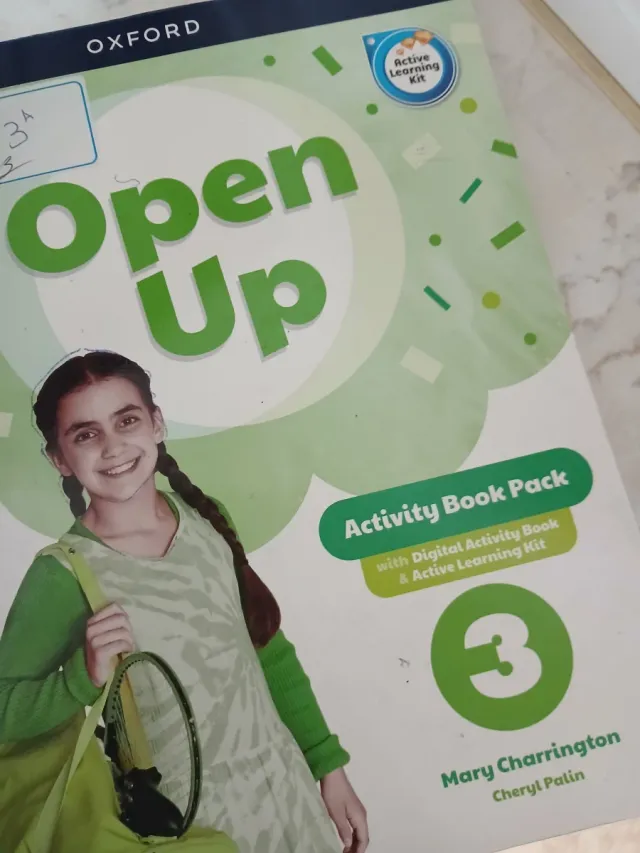 Regalo gratis activity book 3