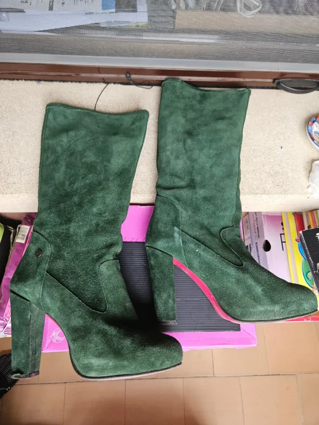 Botas de ante verdes mujer