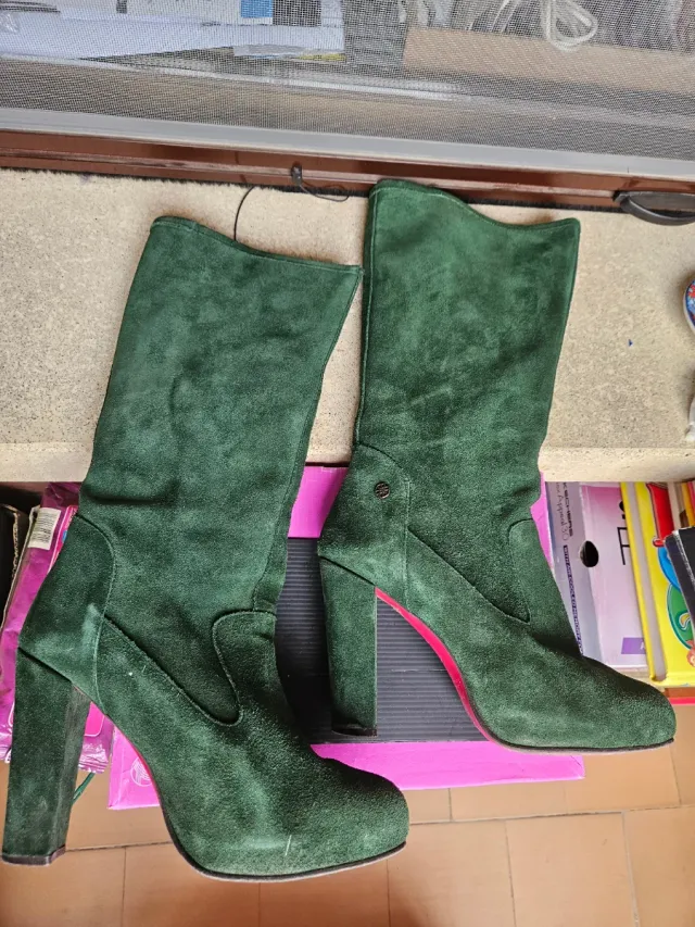 Botas de ante verdes mujer