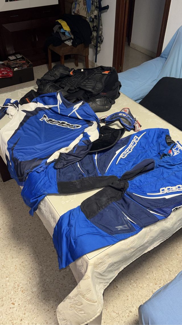 Pack Motocross: Protecciones, Gafas, Camiseta y Pa