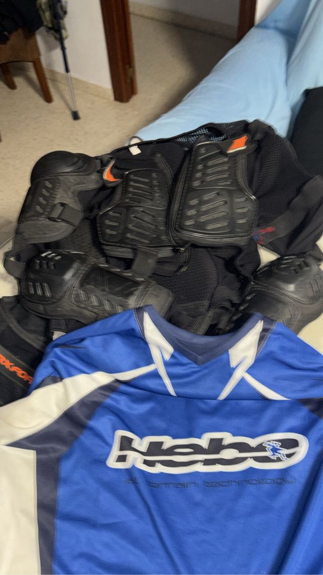 Pack Motocross: Protecciones, Gafas, Camiseta y Pa