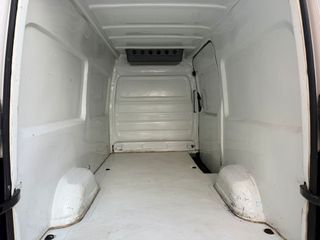 Volkswagen Crafter 30 2.0TDI 136cv Medio