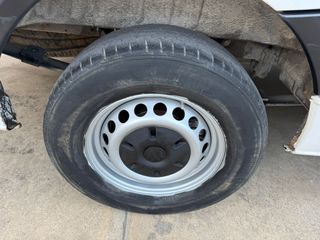 Volkswagen Crafter 30 2.0TDI 136cv Medio