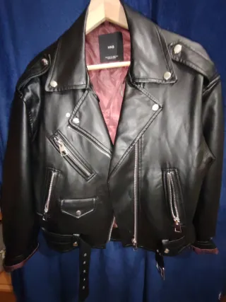 Cazadora Piel MNG  Negra