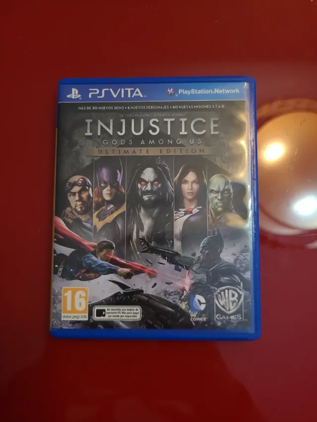 Injustice Gods Among Us Ultimate PS Vita