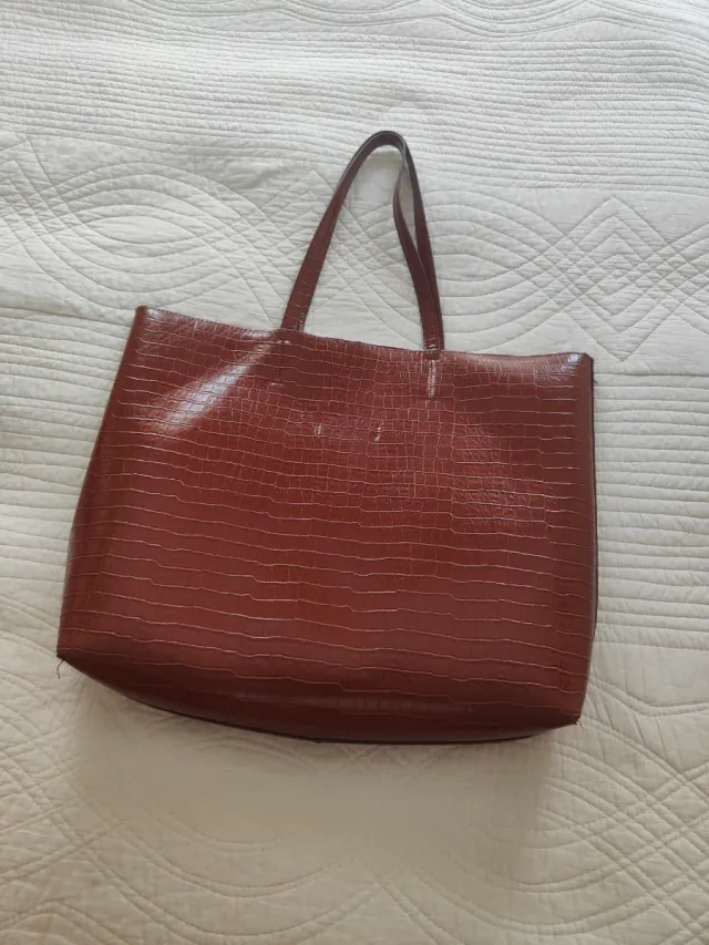 Bolso de mujer burdeos efecto piel