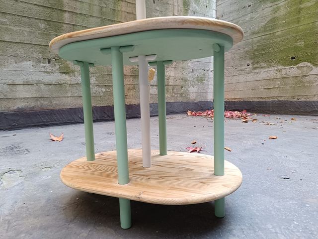 Lampada–tavolino “Verde salvia”