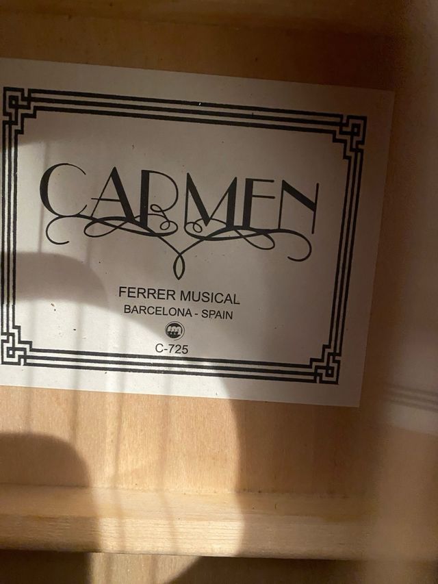 Guitarra Carmen - Perfecto estado
