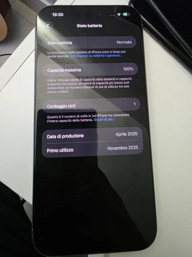 iPhone 16 Pro Max Apple