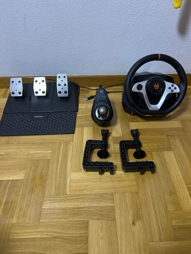 Kit Volante Krom K-Wheel Pro + Pedales + Palanca
