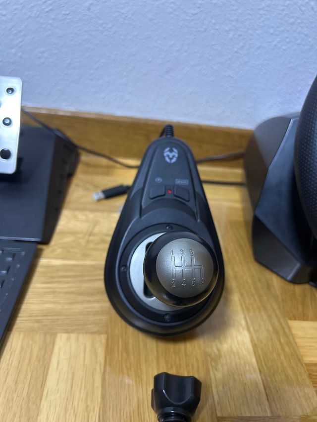 Kit Volante Krom K-Wheel Pro + Pedales + Palanca