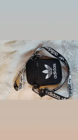 Riñonera Adidas Negra Original