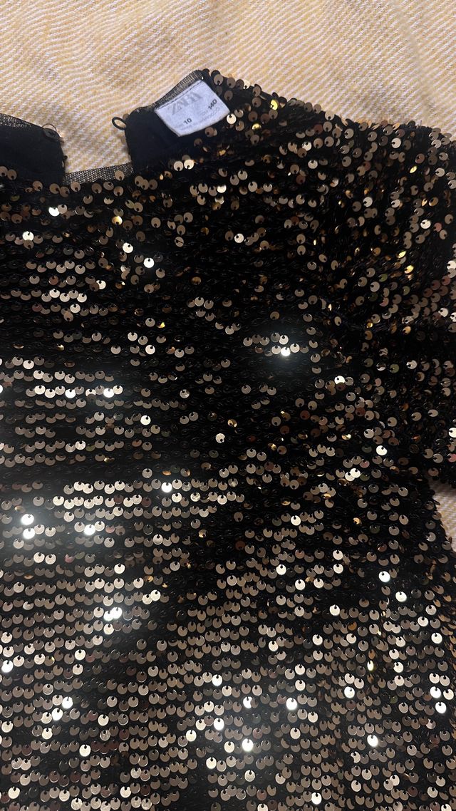 Vestido lentejuelas negro y dorado 10 años 140 cm