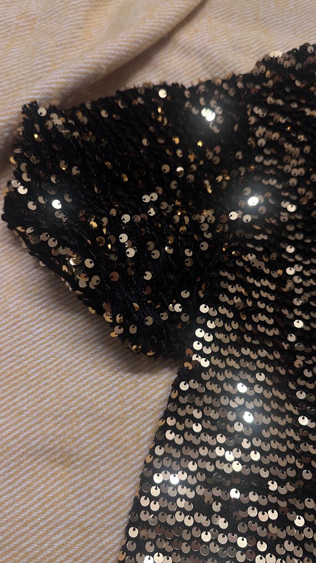 Vestido lentejuelas negro y dorado 10 años 140 cm