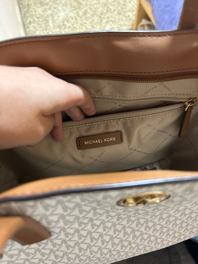 Bolso Michael Kors ORIGINAL, usado 3 veces