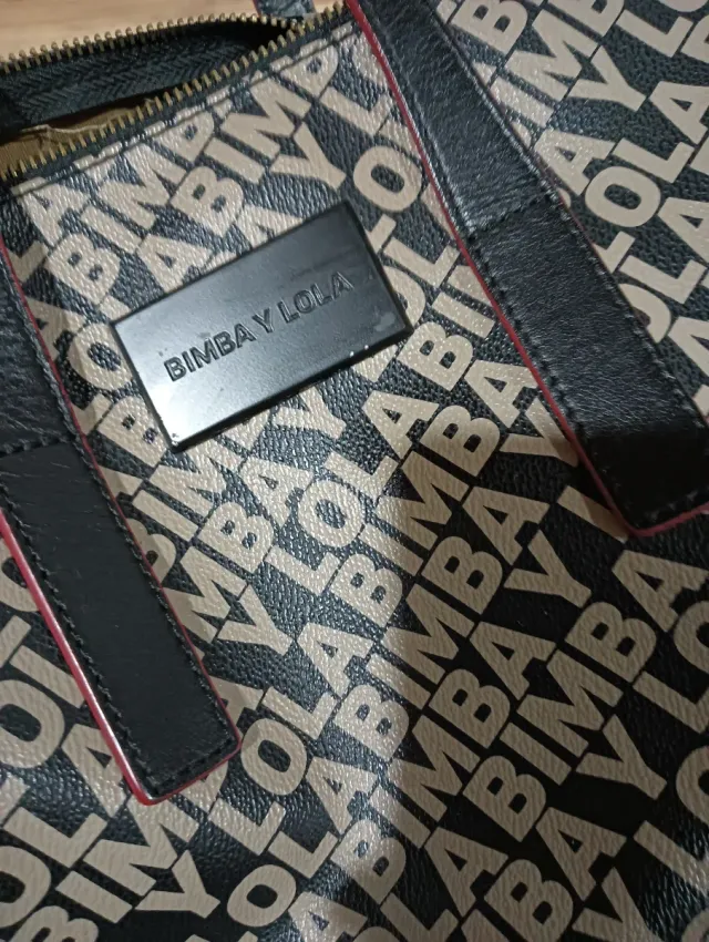 Bolso Bimba y Lola Beige y Negro