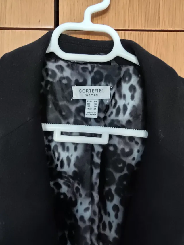 Blazer Negro Talla 44