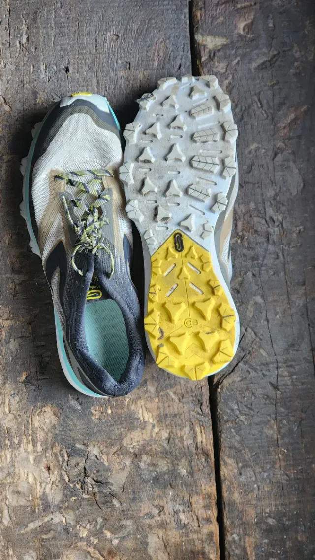 Zapatillas trail running Kiprun Trail 4